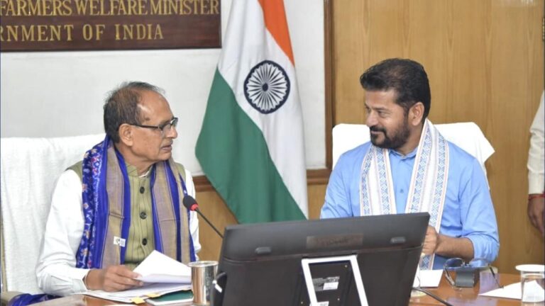 cm-revanth-reddy-seeks-11-56-lakh-pmay-g-houses-for-telangana