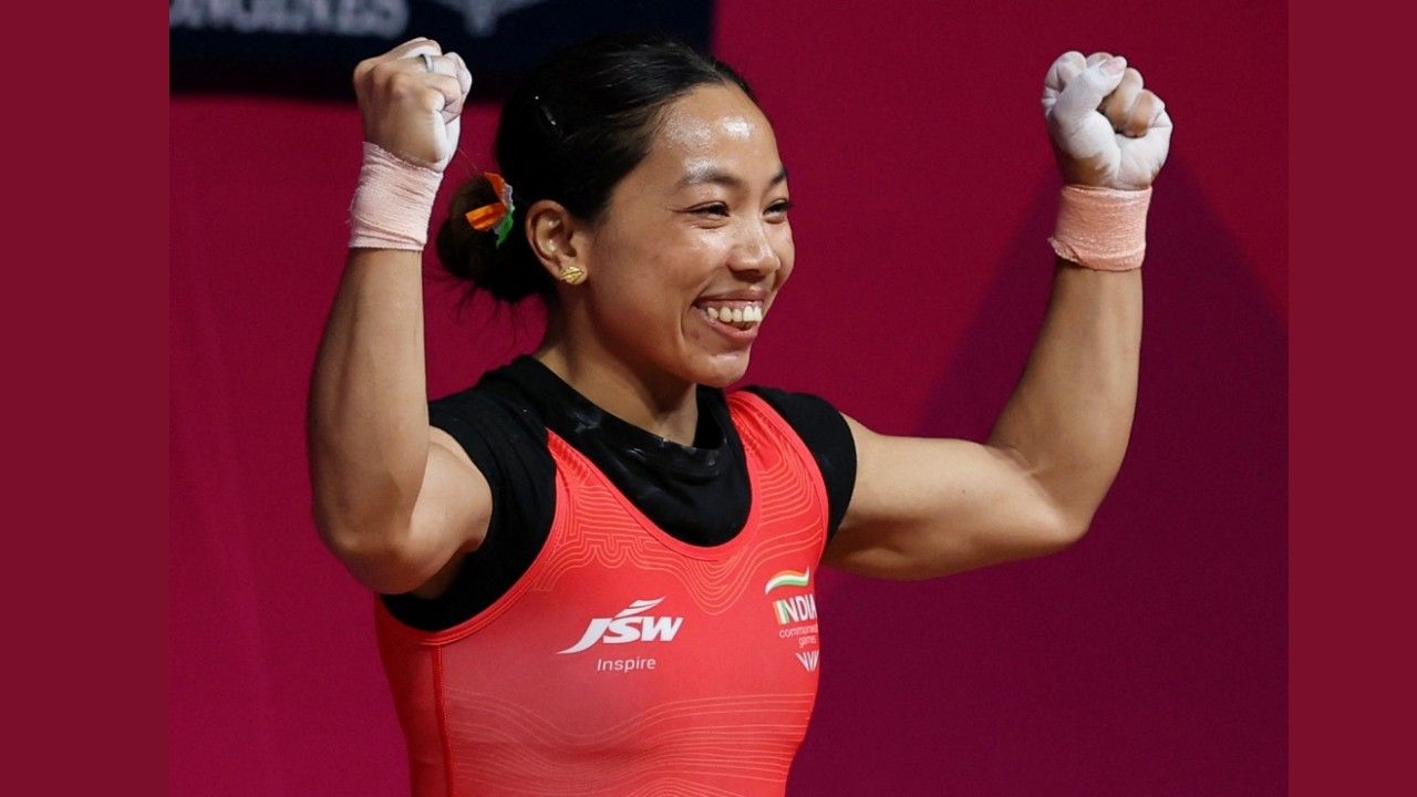 mirabai-chanu-success-story-indian-weightlifting-star