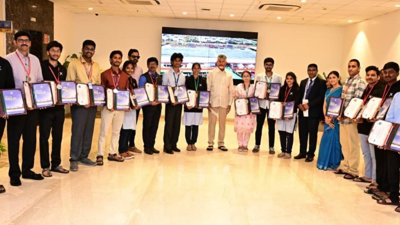 Ap Quantum Skilling 18 Students Win 4 Gold 14 Silver Medals