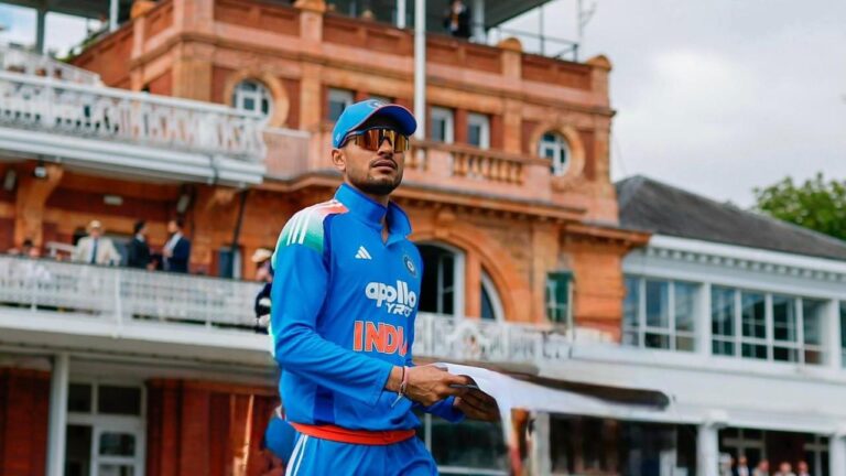 shubman-gill-finger-injury-kl-rahul-captain-warm-up-match
